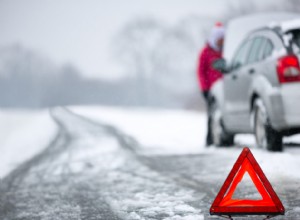 5 nyckeltecken att ditt bilbatteri behöver bytas ut 