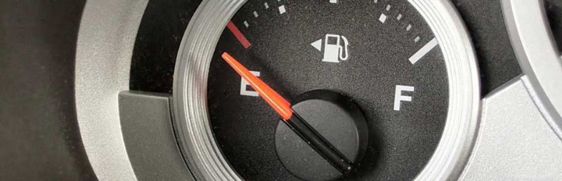Får du ont om bensin? Förutsäg hur många kilometer du fortfarande kan resa 